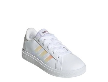 Buty młodzieżowe sportowe trampki białe adidas GRAND COURT 2 GY2326 40