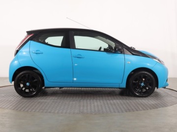 Toyota Aygo II Hatchback 5d 1.0 VVT-i 69KM 2015 Toyota Aygo 1.0 VVT-i, Salon Polska, Klima, zdjęcie 5