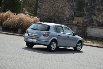 Opel Astra H Hatchback 5d 1.4 TWINPORT ecoFLEX 90KM 2010 Opel Astra 1.4 90KM 2010r. Polski SALON 5drzwi, zdjęcie 18