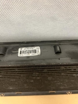 CHLADIČ PORSCHE 911 981 991 CAYMAN STŘEDNÍ  12-16 99110613702