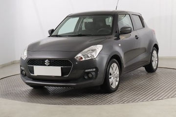 Suzuki Swift VI Hatchback 1.2 DualJet 90KM 2018 Suzuki Swift 1.2 DualJet, Salon Polska, zdjęcie 1