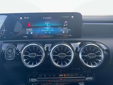 Mercedes CLA C118/X118 2022 Mercedes-Benz CLA CLA 200 FV 23 Polski Salon Darmowy raport AutoDNA, zdjęcie 20