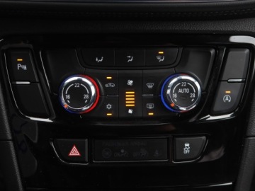 Opel Mokka I SUV 1.4 Turbo ECOTEC 140KM 2016 Opel Mokka 1.4 Turbo, Salon Polska, Skóra, Klima, zdjęcie 12