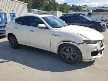 Maserati Levante 2019 Maserati Levante 2019 3.0l 3.0 Benzyna 345KM, zdjęcie 4
