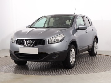 Nissan Qashqai I Crossover Facelifting  1.6 117KM 2012 Nissan Qashqai 1.6, Klima, Tempomat, Parktronic, zdjęcie 1