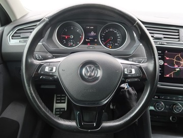 Volkswagen Tiguan II SUV 2.0 TDI 150KM 2018 VW Tiguan 2.0 TDI, Navi, Klima, Klimatronic, zdjęcie 15