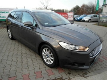 Ford Mondeo V Kombi 2.0 TDCi 150KM 2015 Ford Mondeo Klimatronik Nawigacja Alu Felgi Komputer 2.0 Diesel 150KM, zdjęcie 12