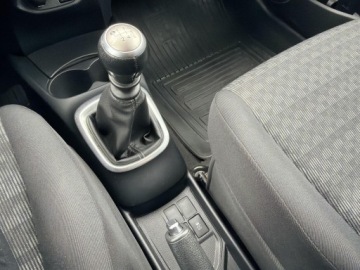 Toyota Yaris III Hatchback 5d Facelifting 1.33 Dual VVT-i 99KM 2016 Toyota Yaris 1.33 Premium MS EU6 III (2011-2019) T, zdjęcie 27