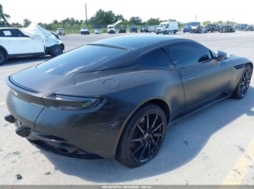 Aston Martin DB11 2017 Aston Martin DB11 2017 Aston Martin DB11 Launch Edition 5.2 Benzyna 600KM, zdjęcie 4
