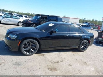 Chrysler 300C II 2023 Chrysler 300 Touring 2023 3.6 Benzyna 292KM, zdjęcie 2