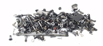 KAWASAKI ZX-6R 00-02 ŚRUBY