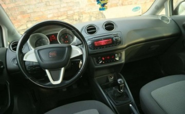 Seat Ibiza IV SportTourer 1.4 MPI 85KM 2010 Seat Ibiza SEAT Ibiza V ST 1,4 16C-Kombi-Tempomat-Elektryczne Szyby,Luster, zdjęcie 20