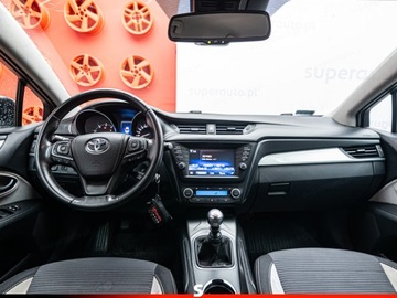 Toyota Avensis III Sedan Facelifting 2015 2.0 D-4D 143KM 2016 TOYOTA Avensis 2.0 D-4D Sedan 143KM 2016, zdjęcie 8