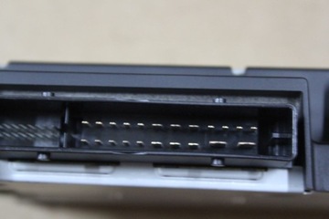 ДВЕРНЫЕ ДИНАМИКИ DYNAUDIO УСИЛИТЕЛЬ VW TOUAREG III