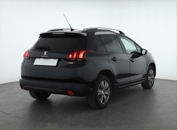 Peugeot 2008 I SUV Facelifting 1.2 PureTech 110KM 2016 Peugeot 2008 1.2 PureTech, Salon Polska, zdjęcie 4