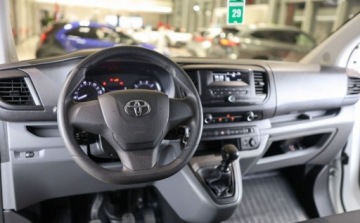 Toyota 2022 Toyota Proace Verso Proace Verso 9 osobowy 2.0 D-4D Long 2,8t 2.0 Diesel, zdjęcie 5