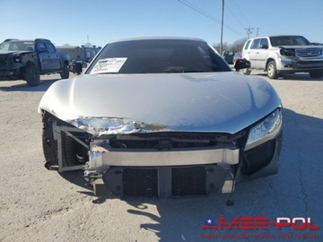 Audi R8 I Coupe 5.2 V10 FSI 525KM 2012 Audi R8 Coupe _Quattro_V10_5.2 L_525 km_2012r 5.2 Benzyna 525KM, zdjęcie 4