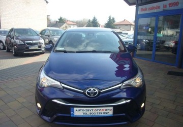 Toyota Avensis III Sedan Facelifting 2015 1.8 Valvematic 147KM 2017 Toyota Avensis Toyota Avensis 1.8 Active 1.8 Benzyna 147KM, zdjęcie 2