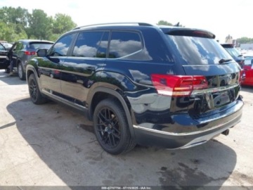 Volkswagen 2018 Volkswagen Atlas SEL 2018, od ubezpieczalni 3.6 Benzyna 276KM, zdjęcie 3