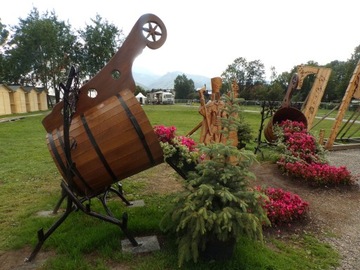 ПОДСТАВКА ДЛЯ ЦВЕТОВ НА КОЛЕСАХ, ДУБ, 50x50 см