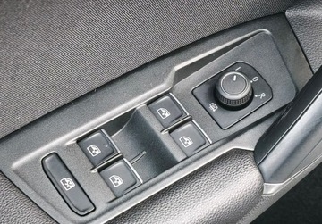 Volkswagen Tiguan II SUV 2.0 TDI 190KM 2017 Volkswagen Tiguan Highline 4Motion Pakiet Premium, GPS, Active Info Displ, zdjęcie 19