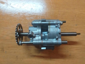 POMPA OLEJU HONDA CBR 1100XX SC35E