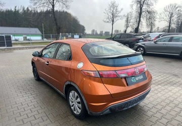 Honda Civic VIII Hatchback 5d 1.4 i 83KM 2008 Honda Civic 1.4B 83KM 2008r. Salon Polska Comfort 1.3 Benzyna 83KM, zdjęcie 6