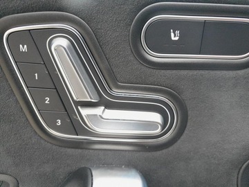 Mercedes CLA C118/X118 Coupe Facelifting 1.3 200 163KM 2024 Mercedes-Benz CLA 200 7G-DCT/Linia AMG/Night/Advan, zdjęcie 19