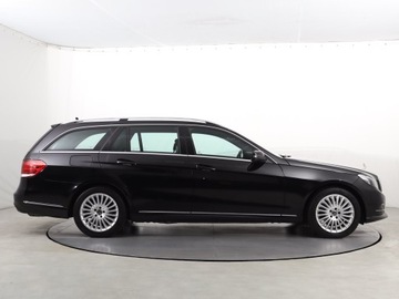 Mercedes Klasa E W212 Kombi Facelifting 200 CDI 136KM 2013 Mercedes E E 200 CDI, Automat, Navi, Klima, zdjęcie 5