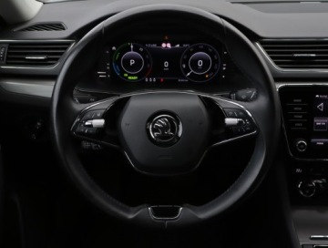 Skoda Superb III Kombi Plug-In Hybrid 1.4 TSI Plug-In-Hybrid 218KM 2020 Skoda Superb iV 1.4 TSI PHEV, Salon Polska, zdjęcie 20