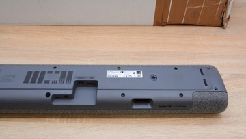 Полоса саундбара Samsung HW-S50A повреждена