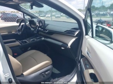 Toyota Sienna III 2023 Toyota Sienna 2023r, XLE, Hybrid, 2.5L 2.5 Hybryda 245KM, zdjęcie 8