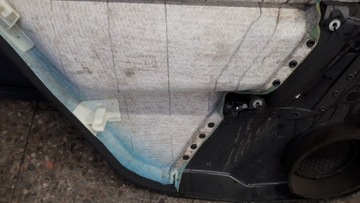 13195430 boczek drzwi prawy tyl opel vectra c