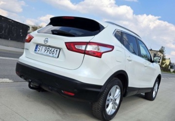 Nissan Qashqai II Crossover 1.2 DIG-T 115KM 2014 Nissan Qashqai Nissan Qashqai II 1.2 1.2 116 KM Connect Edition Kamera 360, zdjęcie 3