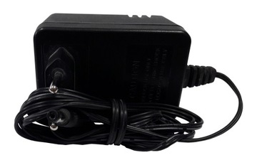 Zasilacz 9V 800 mA AMIGO AM-0900800V