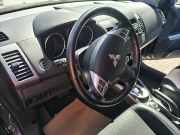 Mitsubishi Outlander II 2.4 MIVEC 170KM 2011 AUTOMAT 4x4 7 OSÓB, zdjęcie 12