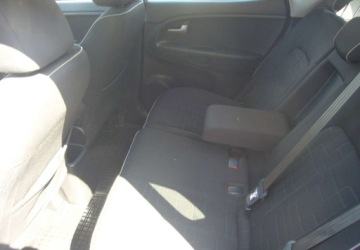 Kia Venga Mikrovan 1.4 DOHC CVVT 90KM 2012 Kia Venga Kia Venga Salon PL - serwis - I wlasciciel 1.4 Benzyna 90KM, zdjęcie 12