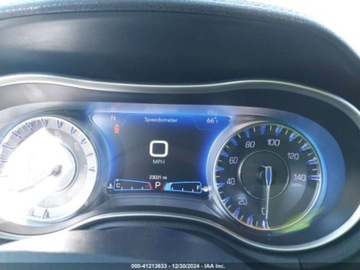 Chrysler 300C II 2021 Chrysler 300 Touring, 2021r., 3.6L 3.6 Benzyna 292KM, zdjęcie 10