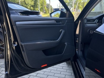 Skoda Superb III Scout 2.0 TDI SCR 200KM 2023 Skoda Superb | 4x4 | Scout | Full Led Matrix | Hak, zdjęcie 9