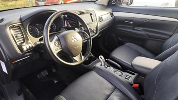 Mitsubishi Outlander III 2014 Mitsubishi Outlander 4x4 Xenon Navi Skóry, zdjęcie 13