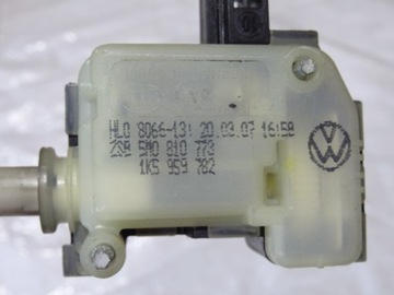 SIŁOWNIK KLAPKI WLEWU PALIWA VW GOLF V 5 + PLUS