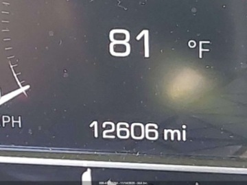  GMC Yukon XL Denali 2024 6.2l 6.2 Benzyna 420KM, zdjęcie 11