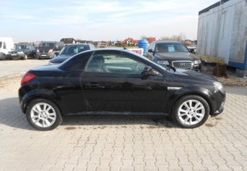 Opel Tigra II 1.4 16V TWINPORT ECOTEC 90KM 2005 Opel Tigra Opel Tigra B 1.4 BENZYNA 90 KM 1.4 Benzyna 90KM, zdjęcie 3