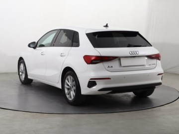 Audi A3 8Y Sportback 1.5 35 TFSI 150KM 2021 Audi A3 35 TFSI, Salon Polska, Serwis ASO, zdjęcie 3