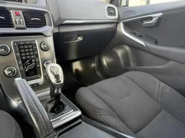 Volvo V40 II Hatchback 1.6 D2 115KM 2014 Volvo V40 1.6 D2 114KM 2014r KINETIC,Nowy rozrząd, zdjęcie 15