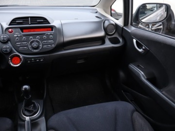 Honda Jazz III 1.4 i-VTEC 100KM 2013 Honda Jazz 1.4 i-VTEC, Salon Polska, VAT 23%, zdjęcie 7