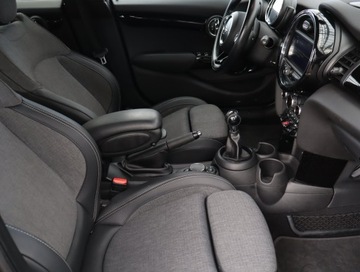 Mini Mini F56 Hatchback 5d 1.5 136KM 2015 MINI 5-door Cooper, Skóra, Navi, Klima, zdjęcie 8