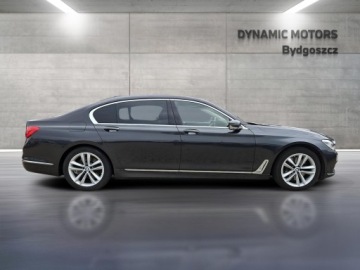 BMW Seria 7 G11-G12 Sedan 750i 450KM 2017 BMW 750 750i,Dociągi,KeyLess,skrętna oś,panorama S, zdjęcie 6