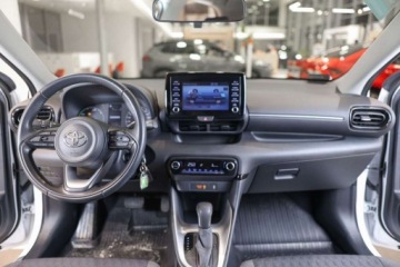 Toyota 2021 Toyota Yaris Hybrid 1.5 Comfort 1.5 Hybryda 92KM, zdjęcie 5