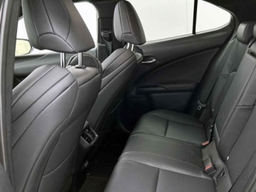 Lexus UX Crossover Facelifting 2.0 300h 199KM 2025 Od ręki - 300h F Sport 2.0 Hybrid Dynamic Force 199KM | Podgrzewane fotele!, zdjęcie 10